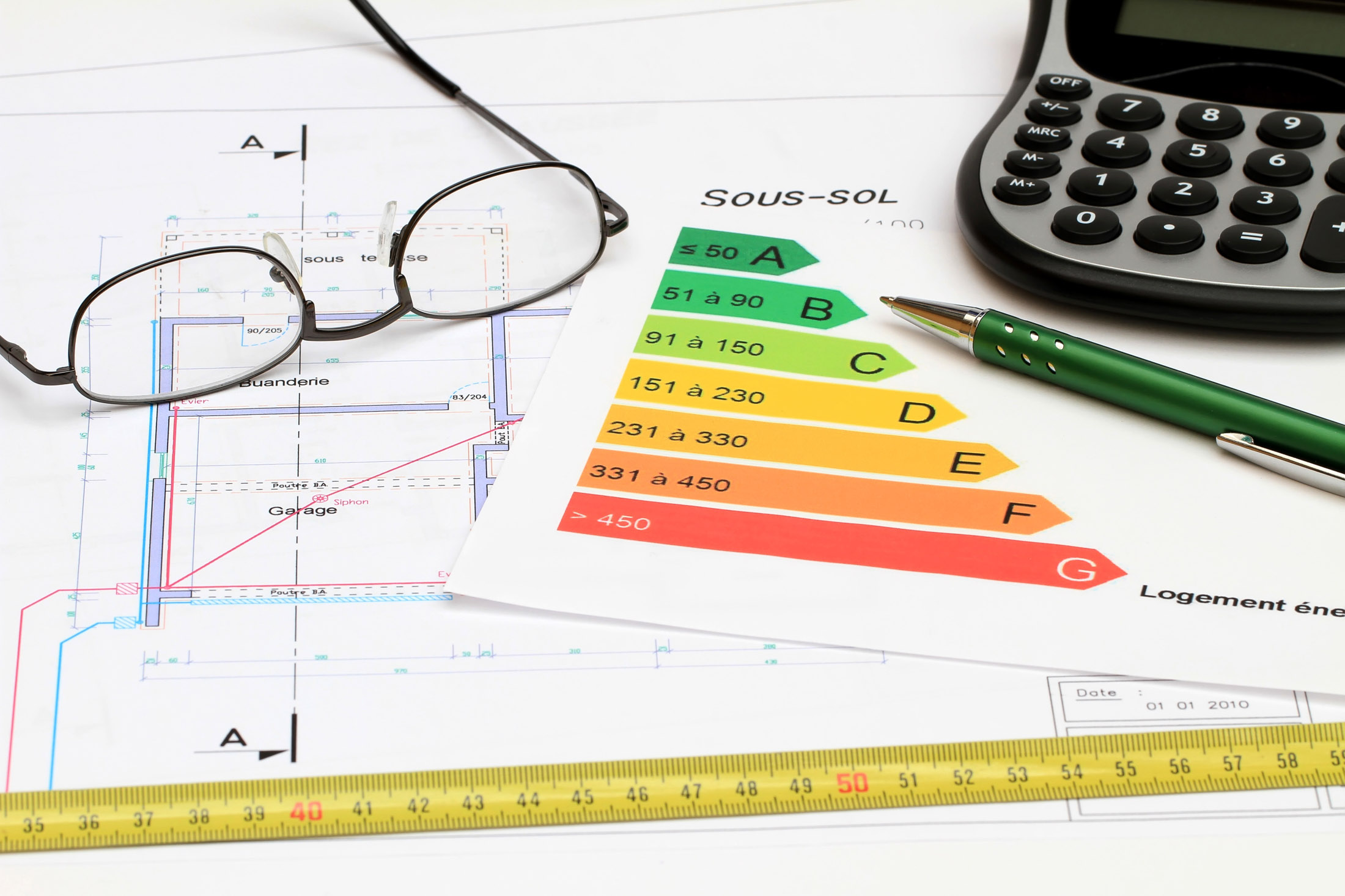 Diagnostic immobilier en cours de réalisation dans un logement des Landes
