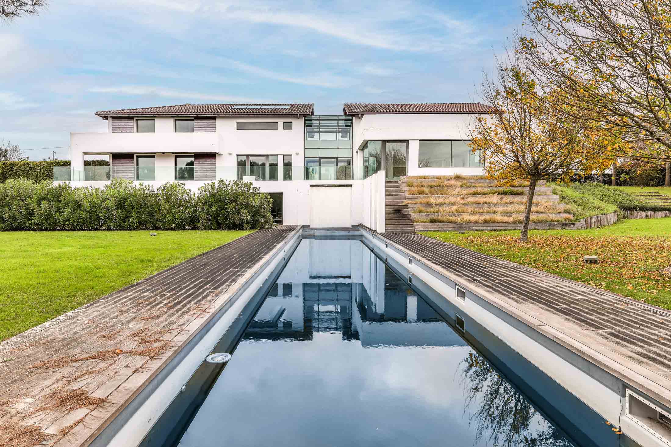 Extérieur et terrasse d’une maison individuelle